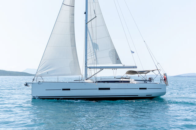 Dufour 460 GL Dream Weaver